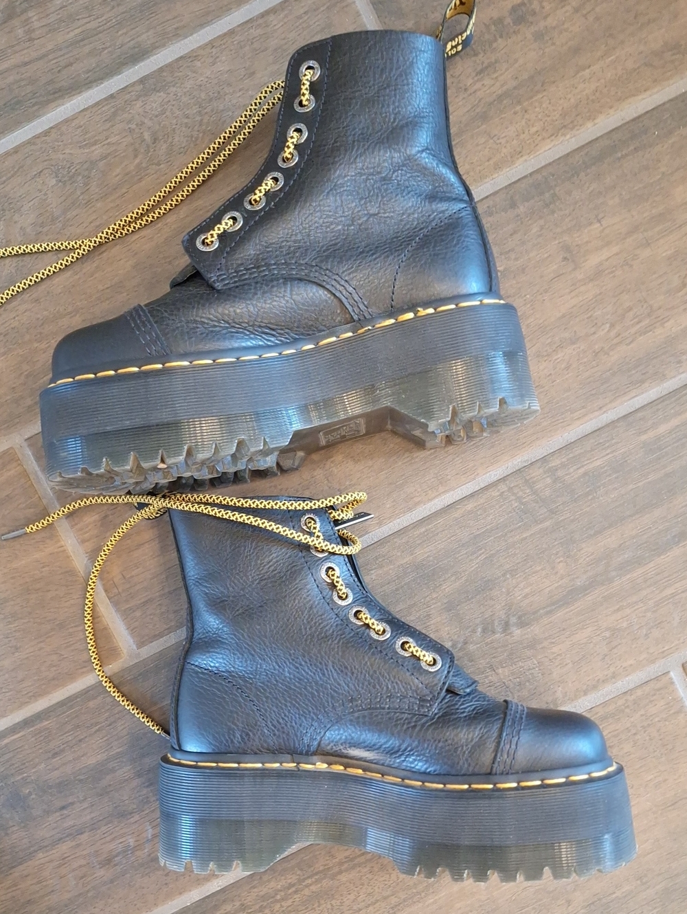 Dr. Martens Sinclair Max Platform Combat Boots Pisa Leather Black Size 7 - Picture 4 of 8